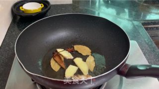 番茄牛腩焖面的做法步骤：5