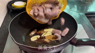 番茄牛腩焖面的做法步骤：6