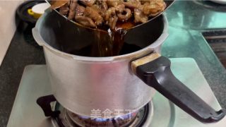 番茄牛腩焖面的做法步骤：9