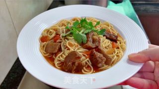 番茄牛腩焖面的做法步骤：16