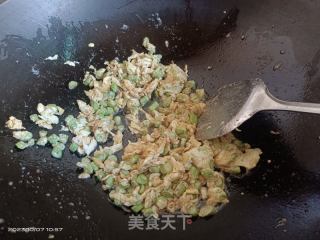 豆角炒鸡蛋的做法步骤：3