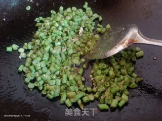 炒豆角的做法步骤：4
