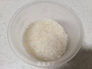 雪梨大米粥的做法步骤：2