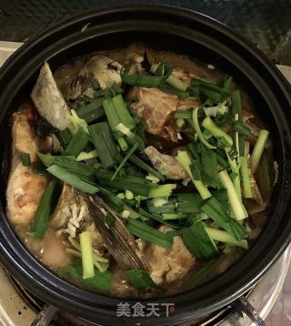 家常砂锅鱼头煲的做法步骤：8