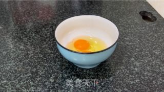 银鱼煎蛋的做法步骤：2