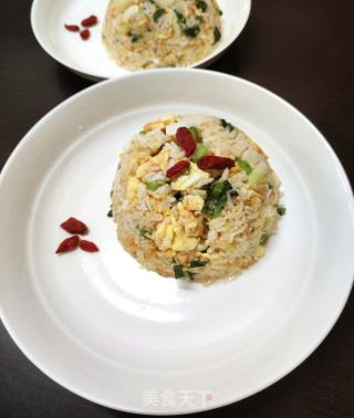 鸡蛋大葱炒饭