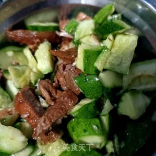 卤肉拍黄瓜的做法步骤：11