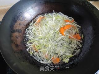 鸡蛋肉片汤米粉的做法步骤：5