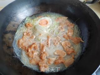 鸡蛋肉片汤米粉的做法步骤：6