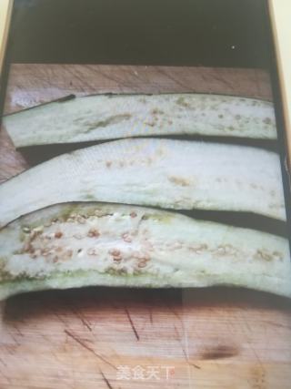 蒸茄子的做法步骤：1