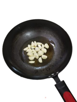 蒜子牛肉的做法步骤：2