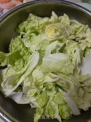 虾仁白菜豆腐汤的做法步骤：1