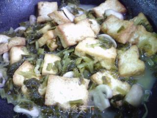 咸菜蘑菇煮豆腐的做法步骤：8