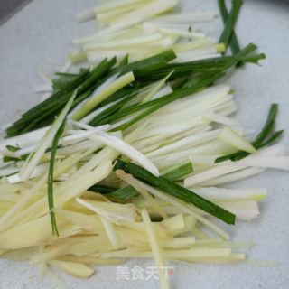 葱姜拌章鱼的做法步骤：3