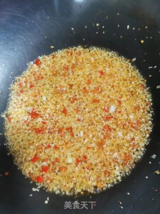 蒜蓉粉丝蒸虾的做法步骤：5