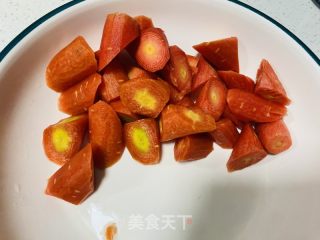 蟹爪鸡脚煲的做法步骤：2