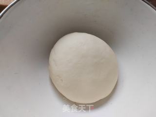 萝卜丝肉馅油煎饼的做法步骤：1