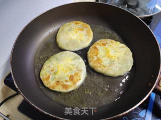 萝卜丝肉馅油煎饼的做法步骤：17