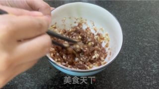 酸菜鳗鱼煲的做法步骤：5