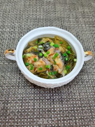 酸菜鳗鱼煲的做法步骤：18
