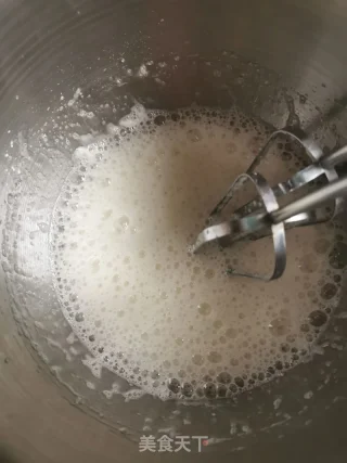 戚风蛋糕的做法步骤：7