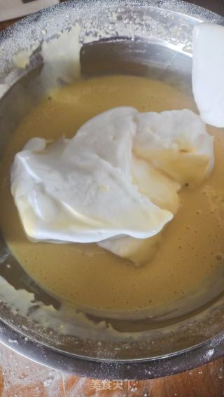 戚风蛋糕的做法步骤：9