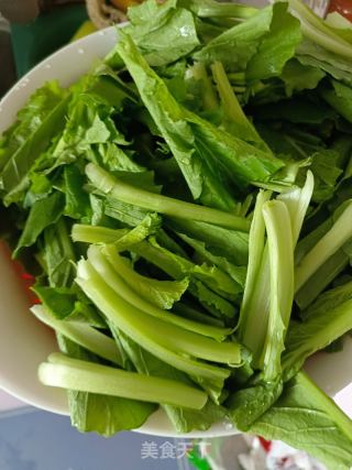 馄饨~白菜肉的做法步骤：2