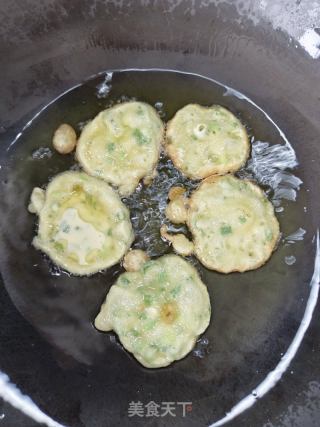 葱油饼的做法步骤：6