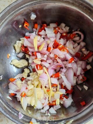洋葱拌豆芽儿的做法步骤：5