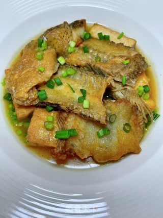 鲈鱼豆腐煲的做法