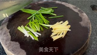 鲈鱼豆腐煲的做法步骤：3