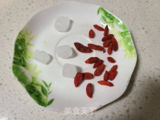 丑耳雪梨羹的做法步骤：6