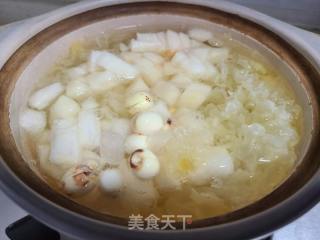 丑耳雪梨羹的做法步骤：8