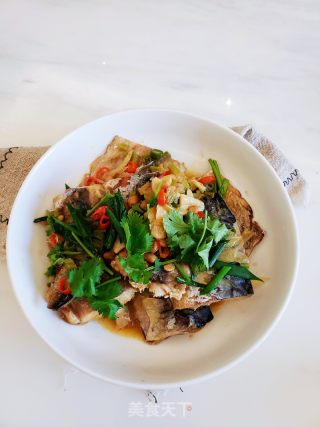 普宁豆酱烧青花鱼的做法步骤：10