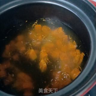 银栗南瓜小米粥的做法步骤：4