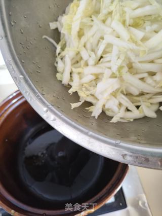 白菜肉片汤的做法步骤：6