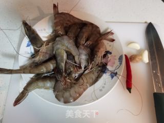 虾仁黄瓜金针菇的做法步骤：3