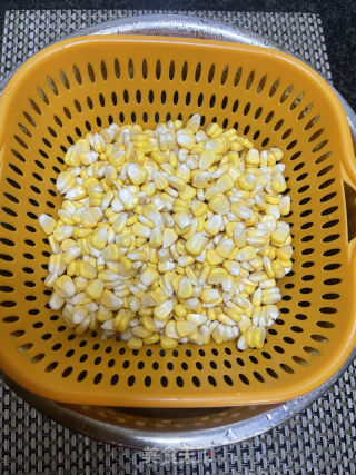 玉米燕麦汁的做法步骤：2