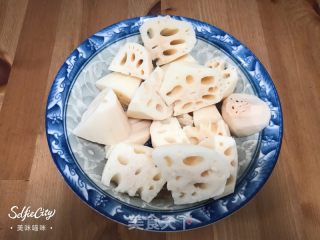 简易猪骨莲藕汤的做法步骤：5