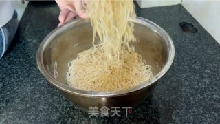 榨菜牛肉蒸米粉的做法步骤：7