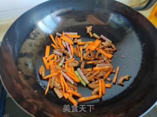 青椒肉丝炒年糕的做法步骤：6