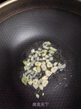 萝卜粉丝汤的做法步骤：3