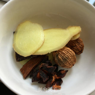 糖醋排骨的做法步骤：3