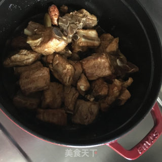 糖醋排骨的做法步骤：6