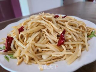 土豆丝炒豆腐丝的做法