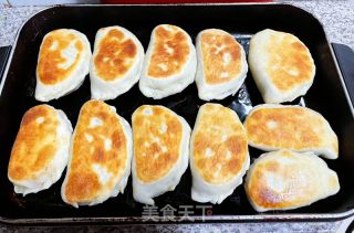 扇贝鲜肉菠菜盒子的做法步骤：13