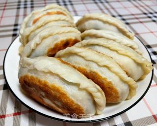 扇贝鲜肉菠菜盒子的做法步骤：14