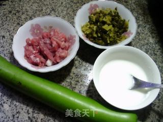咸菜瘦肉夜开花羹的做法步骤：1