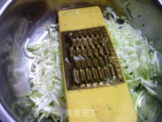 咸菜瘦肉夜开花羹的做法步骤：3
