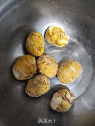 芋头南瓜板栗糖水的做法步骤：2